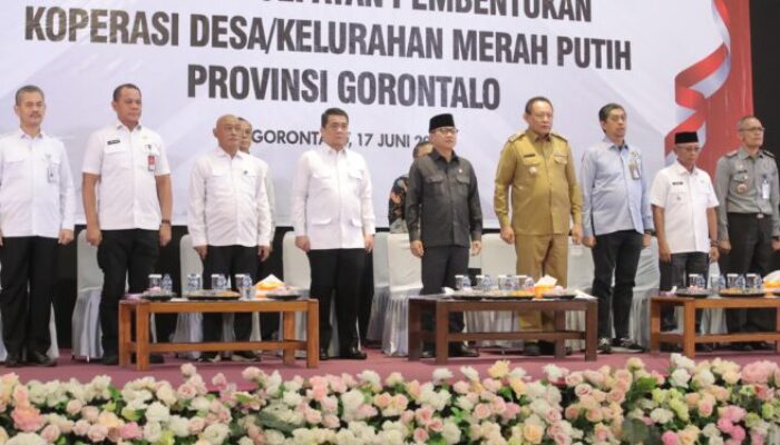 Gubernur Gorontalo Pamerkan Capaian Kopdes 100 Persen ke Menteri Desa: “Kami Siap Jadi Model Nasional”